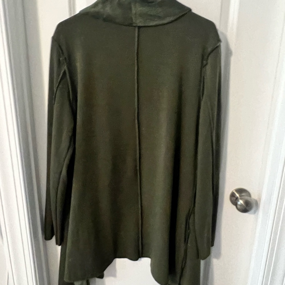 Green jacket - Picture 3 of 3
